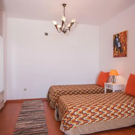 Vivenda Da Esquina - By Lovelystay 펜션 카니코