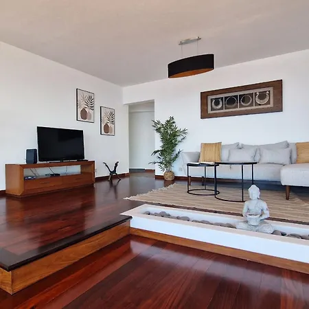 Ferienhaus Vivenda Da Esquina - Pool & Sea View By Lovelystay *