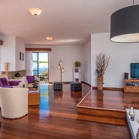 Feriehus Vivenda Da Esquina - By Lovelystay