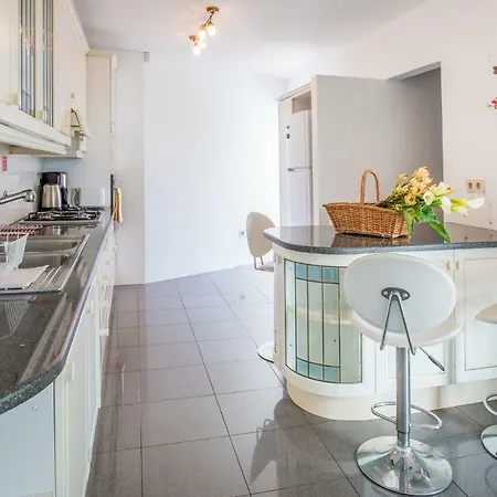 Vivenda Da Esquina - By Lovelystay * Канису